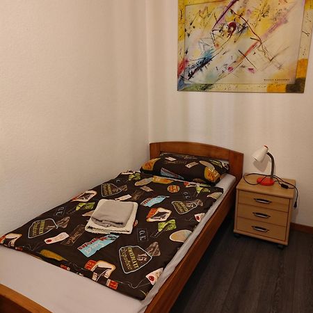 2-Zimmer Apartment Sofia, Gemuetlich Wie Zu Hause Offenbach am Main Ngoại thất bức ảnh